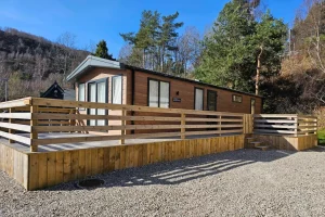 monash inviting 2-bed chalet