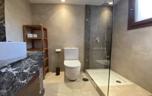 Villa Vielsa Bathroom.webp