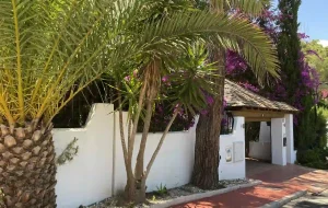 Villa Vielsa Entrance.webp