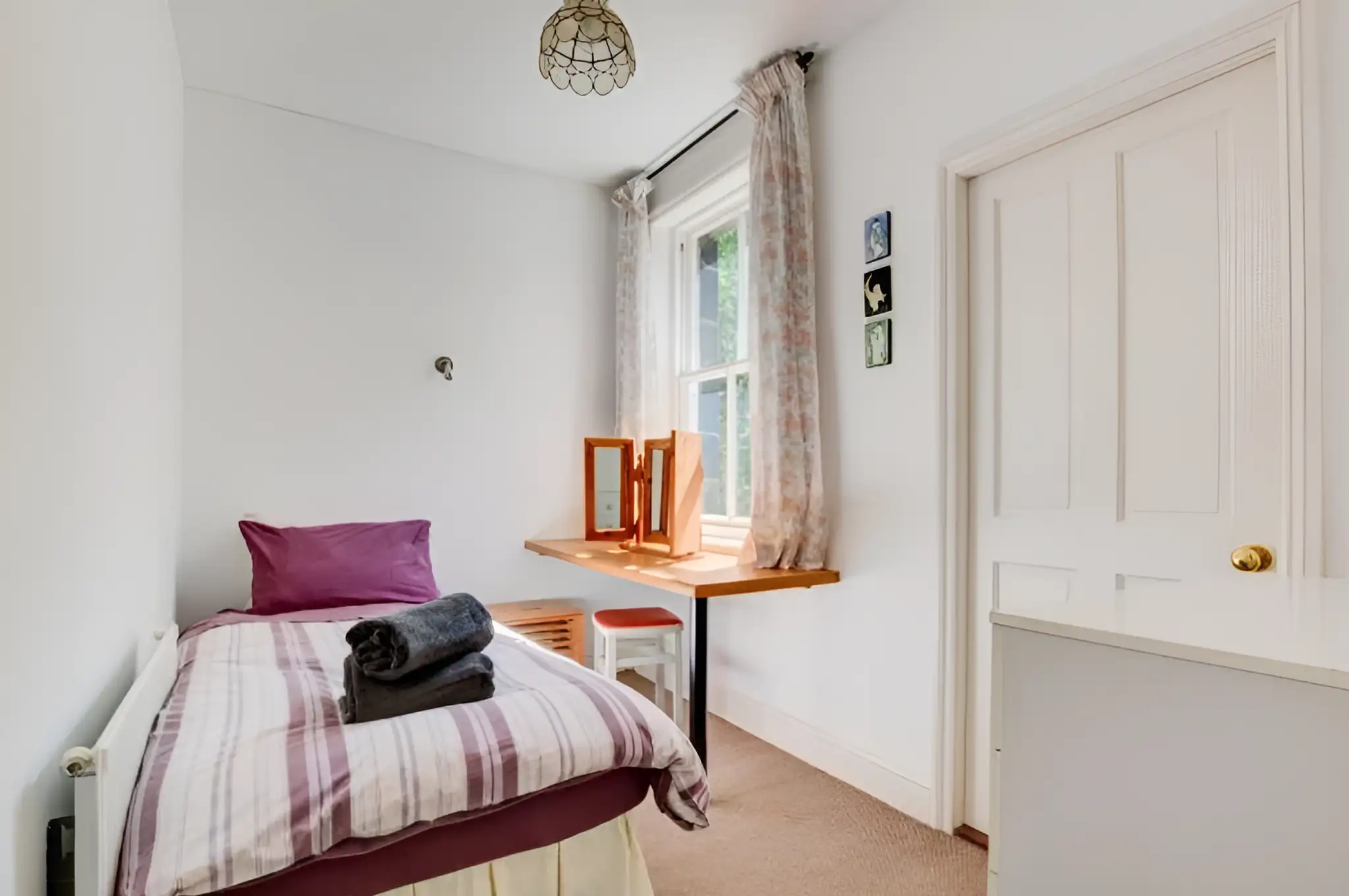 green gable bedroom